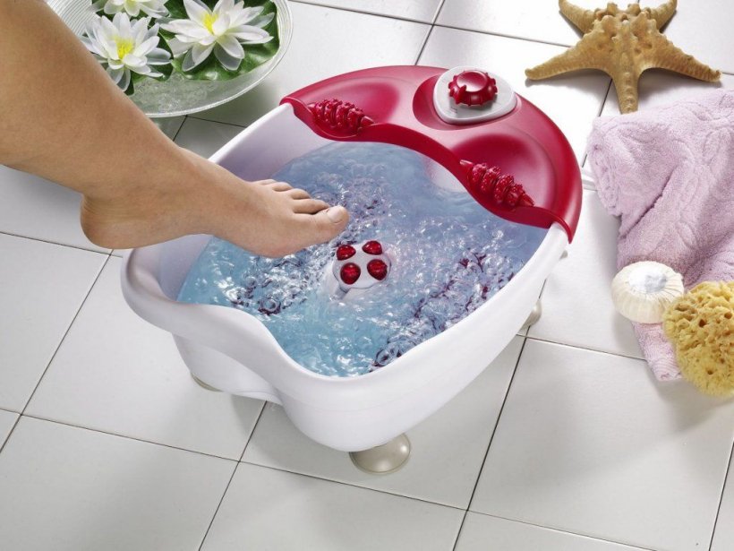 Foot baths with salt 1